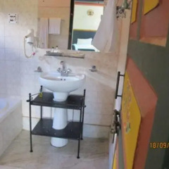 Namsaycholing Resort in Paro, Bhutan from 116$, photos, reviews - zenhotels.com bathroom