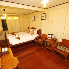 Отель Bangphlat Resort 3* Номер Делюкс фото 2