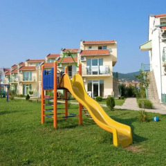 Nushev Hotel детские мероприятия