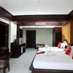 Samui First House Hotel 3* Стандартный семейный номер с различными типами кроватей фото 5
