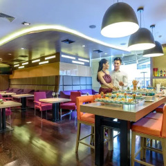 Отель Novotel Bangkok On Siam Square 4* Представительский номер с различными типами кроватей фото 8