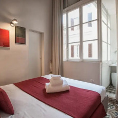Отель Charme Suite Pantheon Стандартный номер