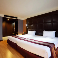 Twin Towers Hotel 4* Улучшенный номер с различными типами кроватей