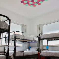 Rich & Poor Hostel Albufeira комната для гостей фото 3