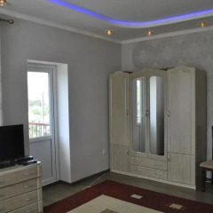 Отель Guest House Nurel Кыргызстан, Каракол - отзывы, цены и фото номеров - забронировать отель Guest House Nurel онлайн комната для гостей фото 5