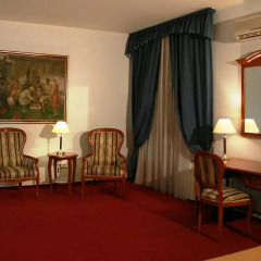 Hotel Academy 4* Улучшенный номер фото 2
