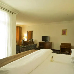 Bristol Hotel 5* Представительский люкс с различными типами кроватей фото 2