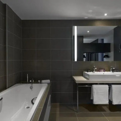 Отель INNSIDE By Meliá Manchester Люкс с двуспальной кроватью фото 5