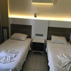 Green Peace Hotel 2* Стандартный номер с двуспальной кроватью фото 5