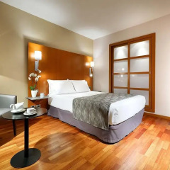 Отель Eurostars Lisboa Parque 4* Стандартный номер с различными типами кроватей фото 11