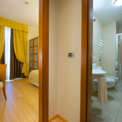 Отель Mercure Torino Crystal Palace 4* Стандартный номер с двуспальной кроватью фото 4