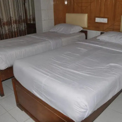 Garden Hotel 2* Стандартный номер с различными типами кроватей фото 4