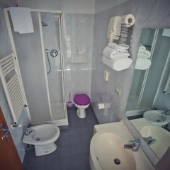 Hotel Nologo Генуя ванная