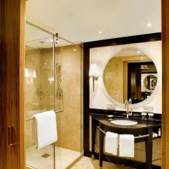Отель InterContinental Düsseldorf 5* Улучшенный номер с различными типами кроватей фото 5