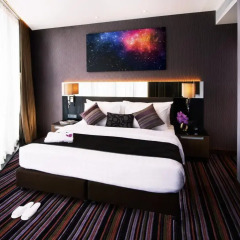 Отель The Continent Bangkok by Compass Hospitality 4* Стандартный номер с различными типами кроватей фото 20