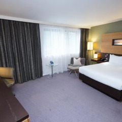 Отель Hilton London Tower Bridge 4* Представительский номер с различными типами кроватей