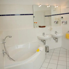 HSH Hotel Apartments Mitte 4* Стандартный номер с различными типами кроватей
