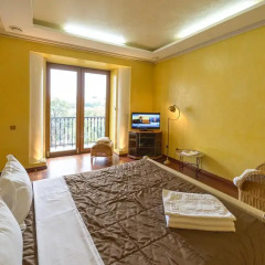 Гостиница Partner Guest House Khreschatyk 3* Студия разные типы кроватей фото 10