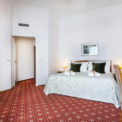 Boutique Hotel Seven Days 4* Улучшенный номер с различными типами кроватей фото 8