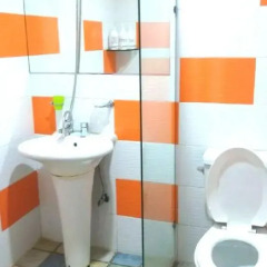 Отель OppaHostel Стандартный номер с различными типами кроватей фото 11