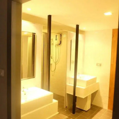 Loma Hostel at Phuket Town сауна