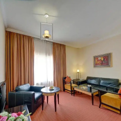 Rayan Hotel Corniche 2* Люкс повышенной комфортности с различными типами кроватей фото 4