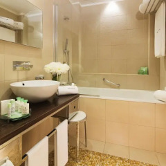 Le Grand Hotel Cannes 5* Номер Делюкс фото 2