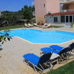 Vamvini Hotel Ситония бассейн