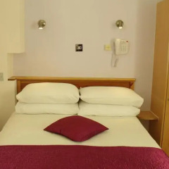 Harlingford Hotel 3* Стандартный номер с двуспальной кроватью фото 2