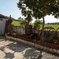 Отель Bed And Breakfast Torretta Контрогуерра