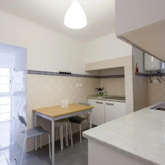 Отель Feels Like Home - Central Flat in Bairro Alto Португалия, Лиссабон - отзывы, цены и фото номеров - забронировать отель Feels Like Home - Central Flat in Bairro Alto онлайн в номере фото 2