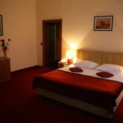 Hotel N 3* Улучшенные апартаменты с различными типами кроватей фото 16
