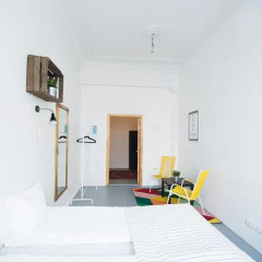 Hostel B&B&B&B&B - Adult Only Стандартный номер с двуспальной кроватью (общая ванная комната) фото 2