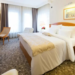 Hotel Sterling Garni 4* Улучшенный номер с различными типами кроватей