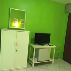 Отель Nawaporn Place Guesthouse 3* Стандартный номер фото 9