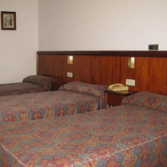 Отель Hostal Linar Стандартный номер с различными типами кроватей фото 2