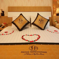 Отель Hanoi Guesthouse Улучшенный номер фото 10