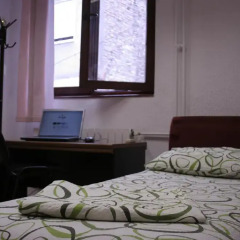 Hostel Goodnight Grooves Стандартный номер с различными типами кроватей (общая ванная комната)