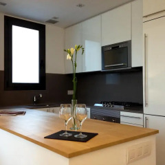 Апартаменты Barcelona Apartment Viladomat Улучшенные апартаменты с различными типами кроватей