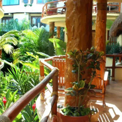 Villas Sacbe Condo Hotel and Beach Club Плая-дель-Кармен