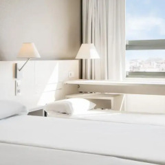 Отель Ilunion Valencia 3 3* Стандартный номер фото 3