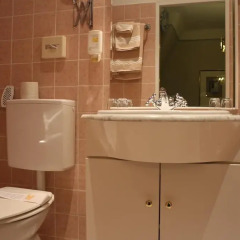 Schweizerhof Hotel 3* Стандартный номер фото 4