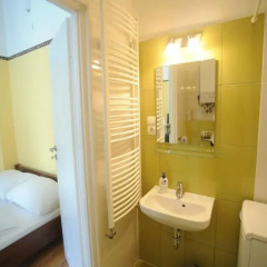 Отель Club Apartment Budapest Венгрия, Будапешт - отзывы, цены и фото номеров - забронировать отель Club Apartment Budapest онлайн ванная фото 2