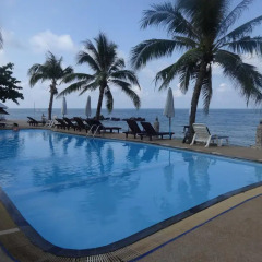 Отель Lanta Mansion Ланта бассейн