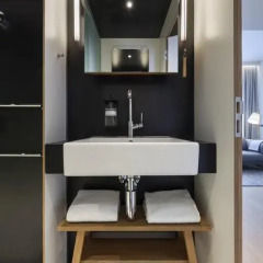 Отель Zoku Amsterdam 4* Апартаменты с различными типами кроватей фото 14