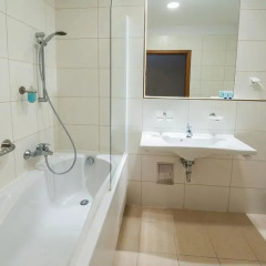 Отель Oliwski Hotel Польша, Гданьск - отзывы, цены и фото номеров - забронировать отель Oliwski Hotel онлайн ванная фото 2