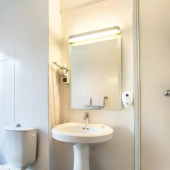 Leonardo Hotel Antwerpen (ex Florida) 3* Номер Комфорт с различными типами кроватей фото 5