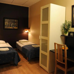 Отель Vanadis Hotell & Bad 2* Номер с общей ванной комнатой с различными типами кроватей (общая ванная комната) фото 4