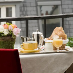 Hotel Des Deux Continents в номере