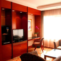 Отель Swissotel Beijing Hong Kong Macau Center комната для гостей фото 3